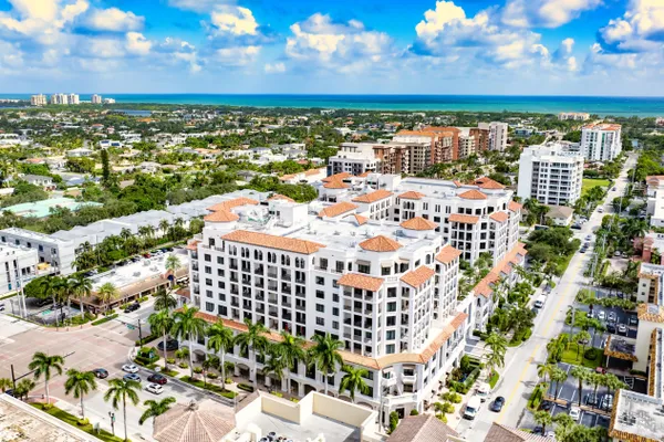 200 E PALMETTO PARK RD 404