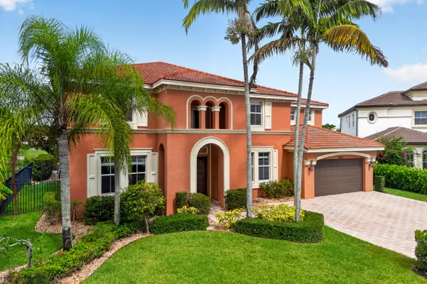 2816 PILLSBURY WAY