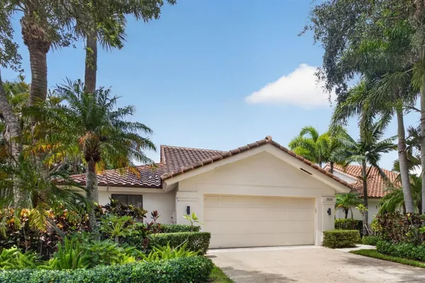 2613 MOHAWK CIR