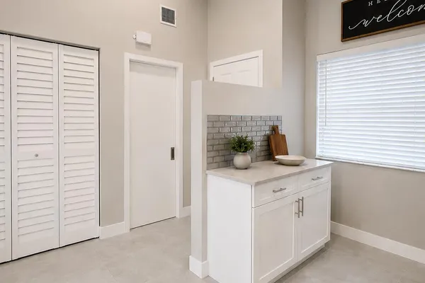 1644 CYPRESS POINTE DR 1-9