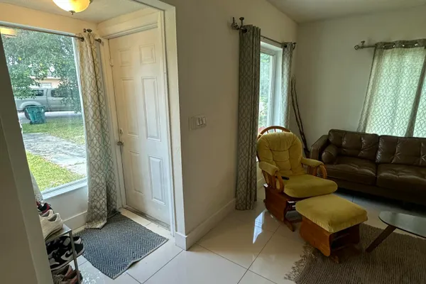 11150 PEACHTREE DR