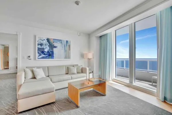 1 N FORT LAUDERDALE BEACH BLVD 1607