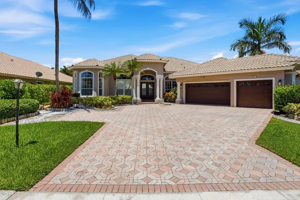 21653 MARIGOT DR