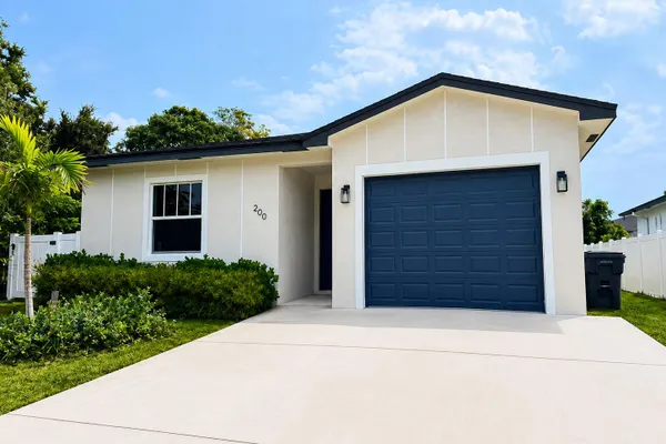 200 MARIE DR