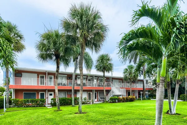 3212 SE 8TH ST 26B