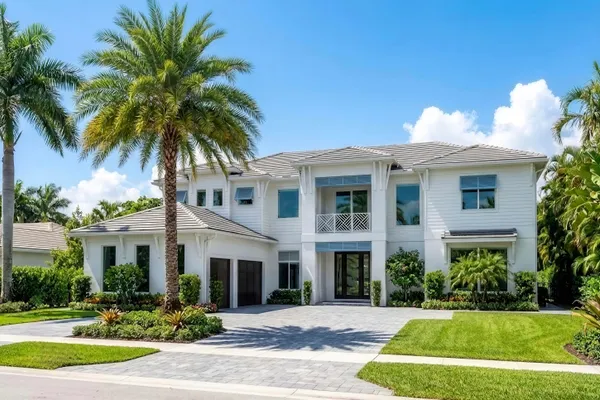 2423 EDGEWATER DR
