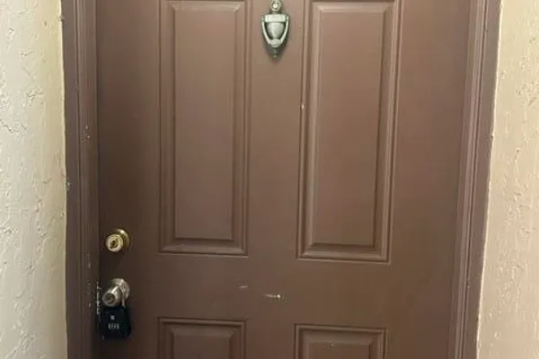 120 SPARROW DR 115