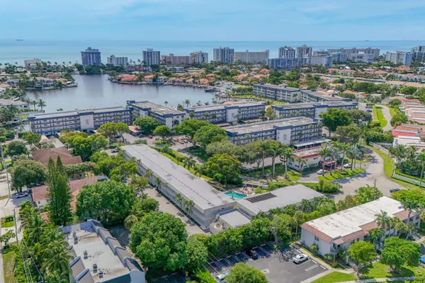 207 TROPIC ISLE DR 1130