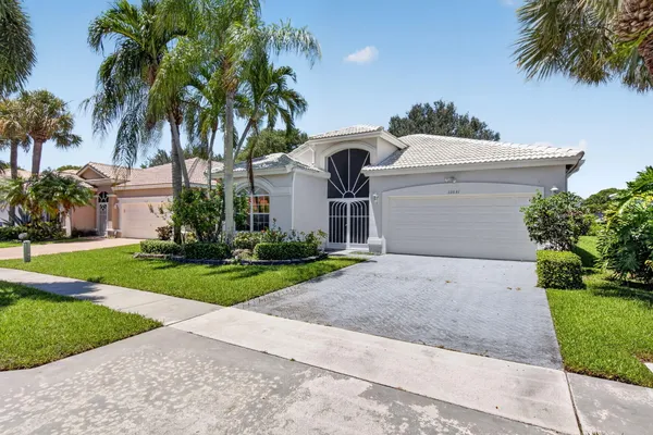 12631 CORAL LAKES DR