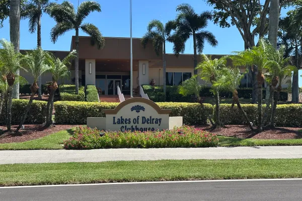 15449 LAKES OF DELRAY BLVD 101