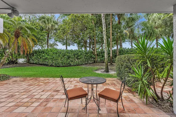 23200 CAMINO DEL MAR 106