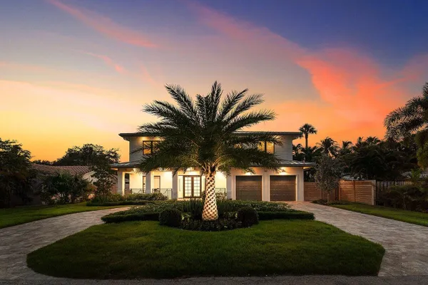 451 NW 7TH AVE