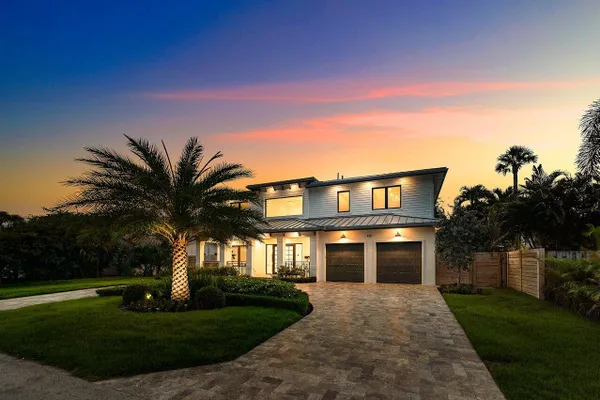 451 NW 7TH AVE