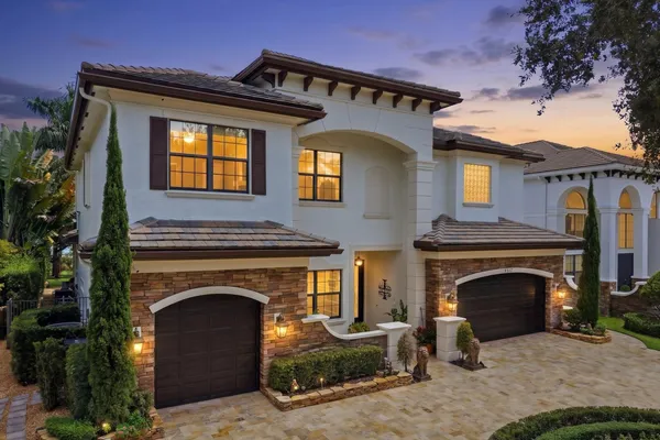 9517 EQUUS CIR