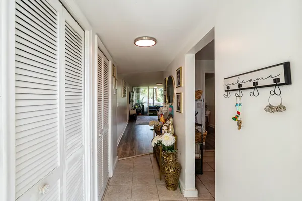 5100 SW 64TH AVE 204A