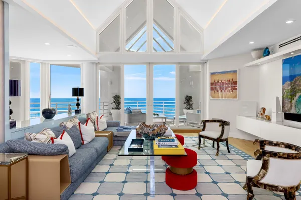 800 S OCEAN BLVD PH 4