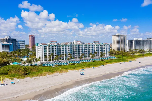 800 S OCEAN BLVD PH 4