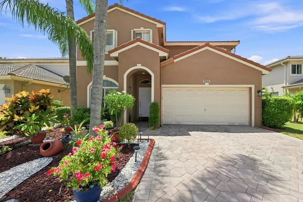 5021 PEBBLEBROOK TER