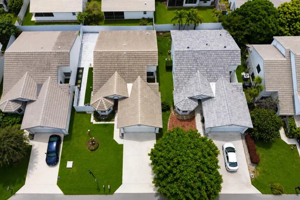 2974 TORREY PINE LN