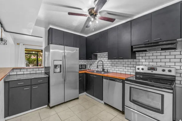 1149 NW 13TH ST 5