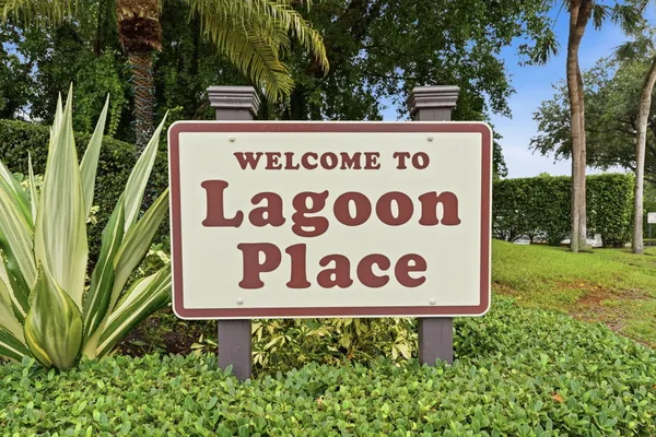 9325 LAGOON PL 405