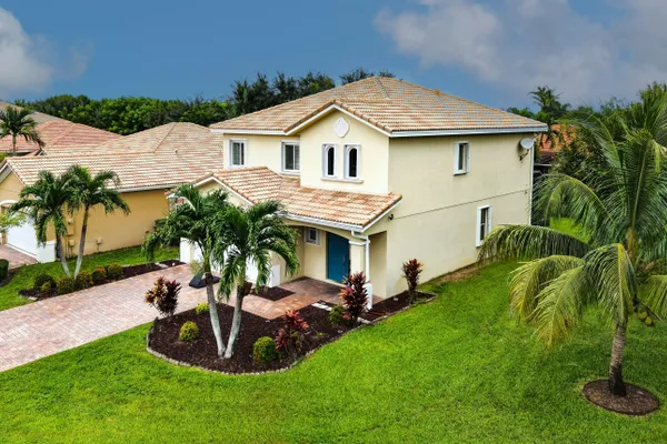 8462 LYONS RANCHES RD