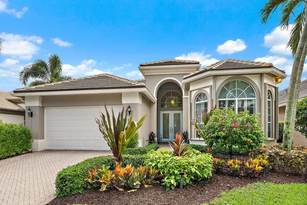 7960 SANDHILL CT