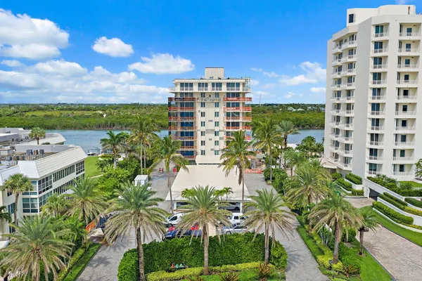 375 BEACH RD 201
