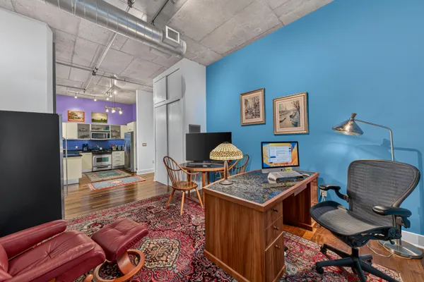 411 NW 1ST AVE 304