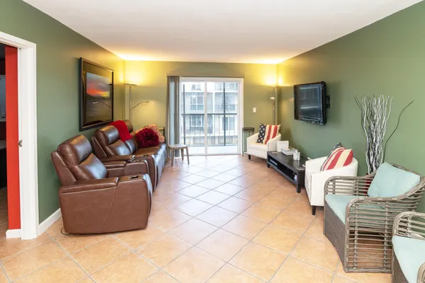 1750 NW 3RD TER 205C