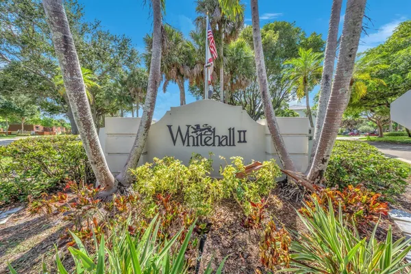 1701 WHITEHALL DR 302
