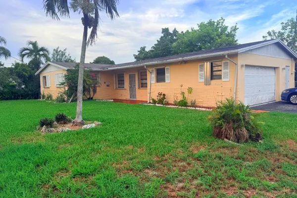 1600 NW 47TH AVE