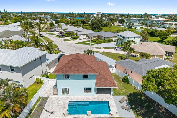 1220 BONEFISH CT