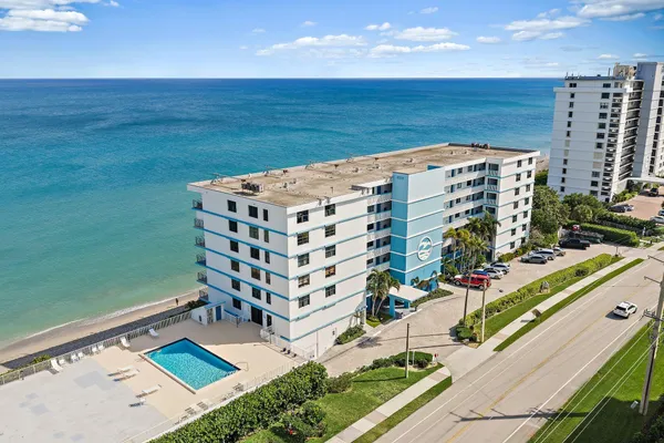 900 OCEAN DR 705
