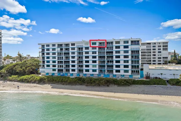 900 OCEAN DR 705