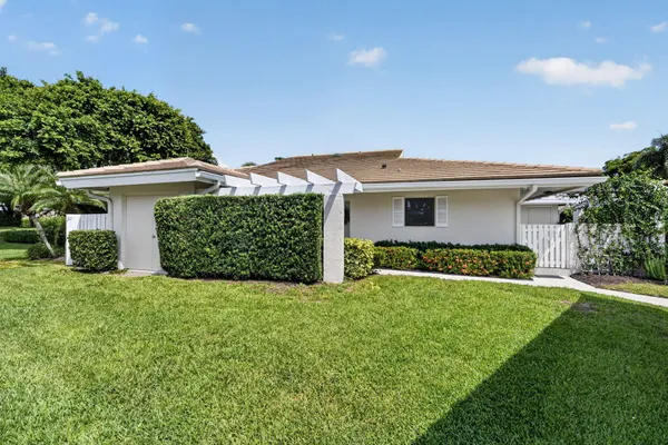 3648 FRESHWATER DR