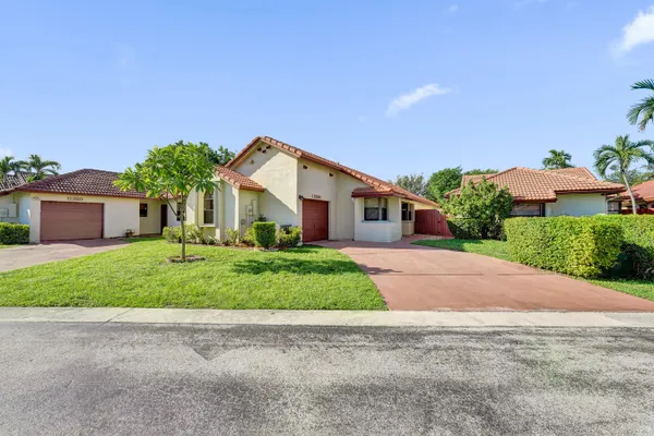 11330 SW 8TH PL