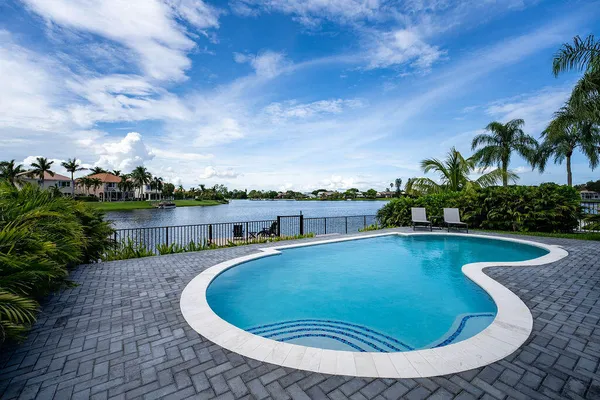 12657 WHITE CORAL DR
