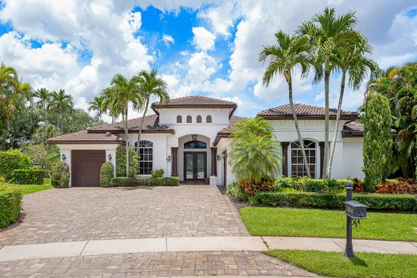 16344 MIRA VISTA LN