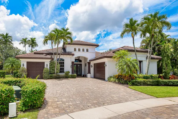 16344 MIRA VISTA LN