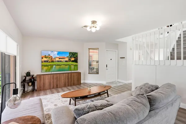 19914 VILLA LANTE PL
