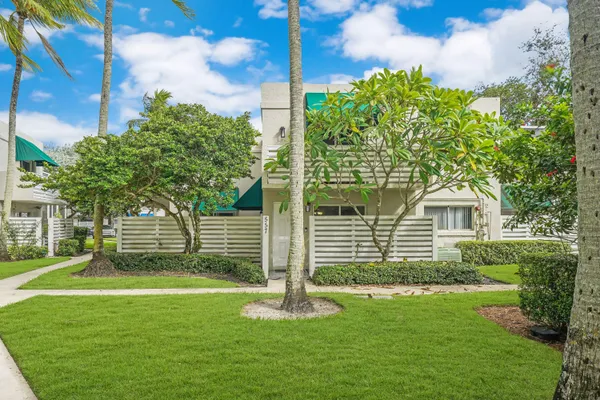 557 NW 97TH AVE