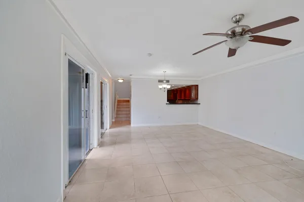557 NW 97TH AVE