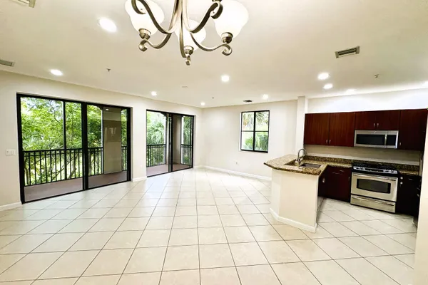 3020 NW 125TH AVE 315