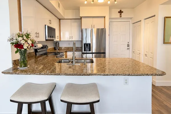 1830 RADIUS DR 708