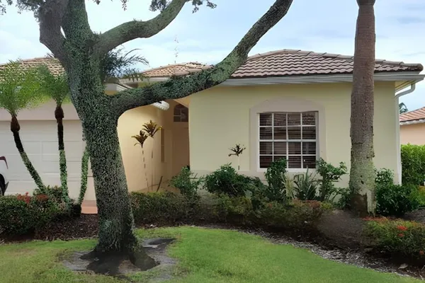 8600 PINE CAY