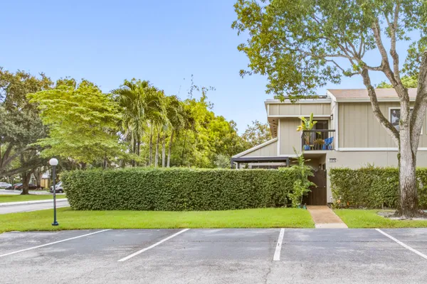 13278 NW 5TH CT