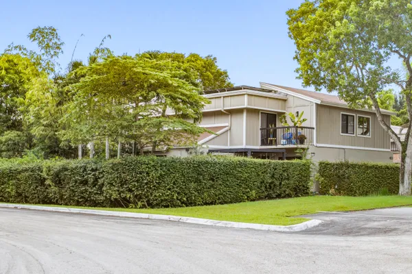 13278 NW 5TH CT