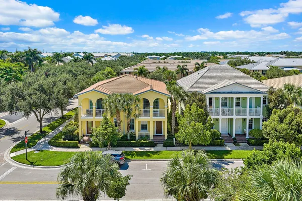 1106 SWEET HILL DR