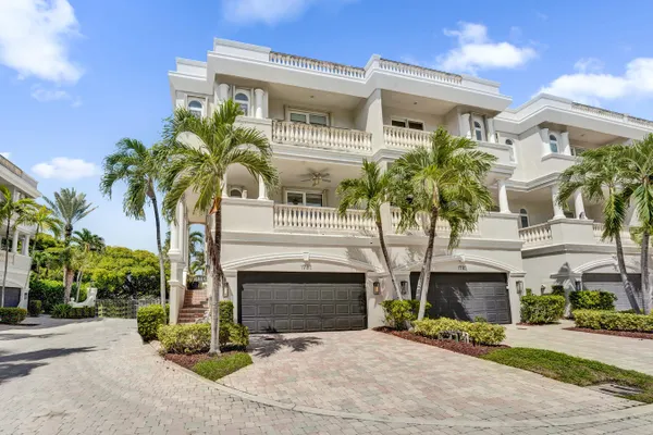 1780 BAY DR